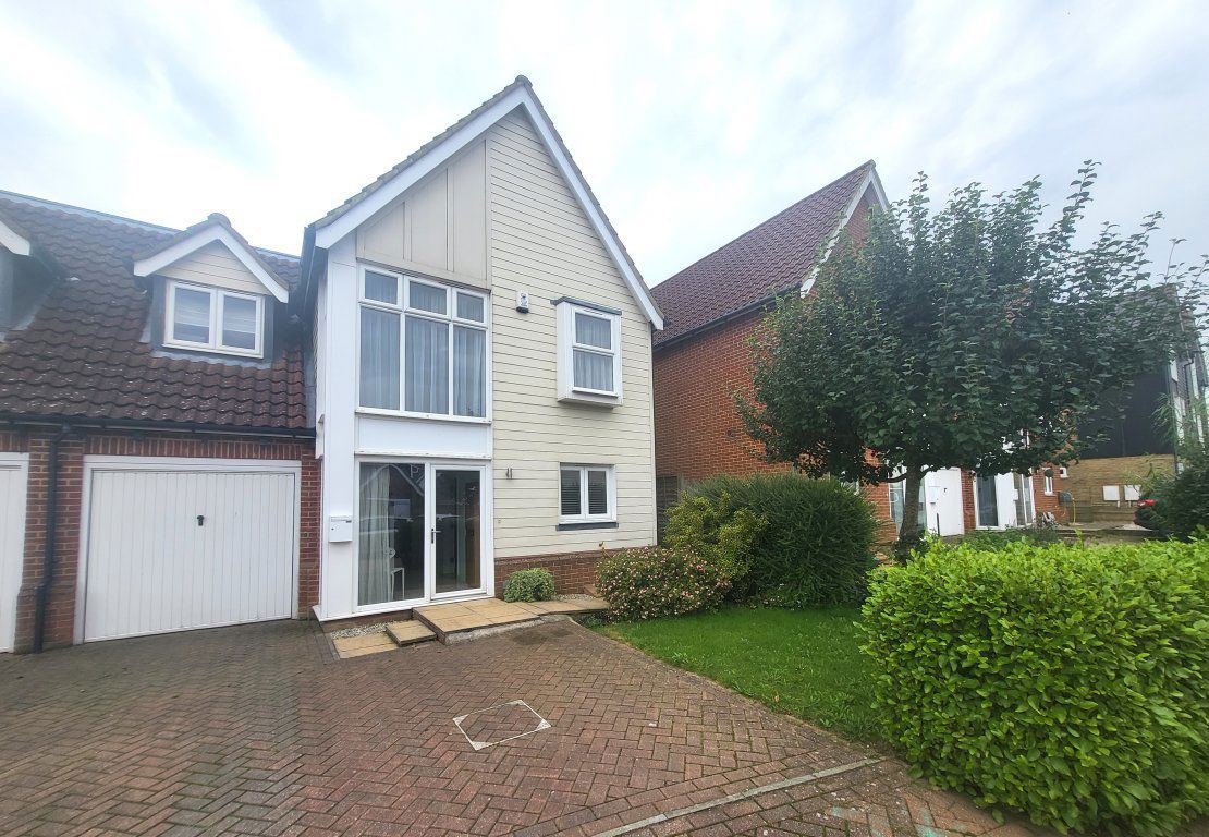 House Paxton Avenue in Folkestone and Hythe District