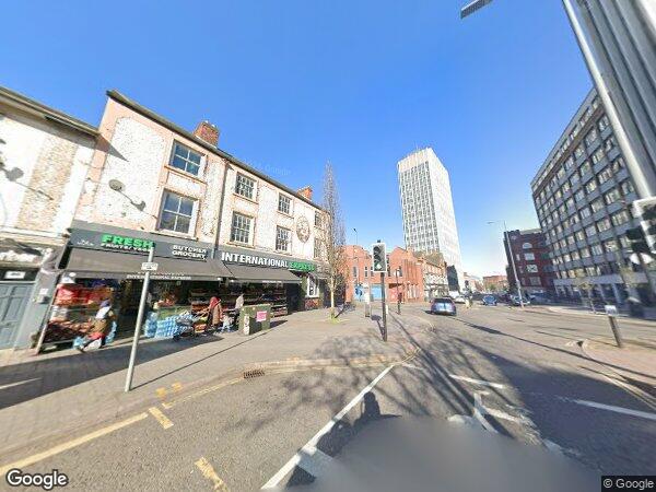 Flat Humberstone Gate in Leicester