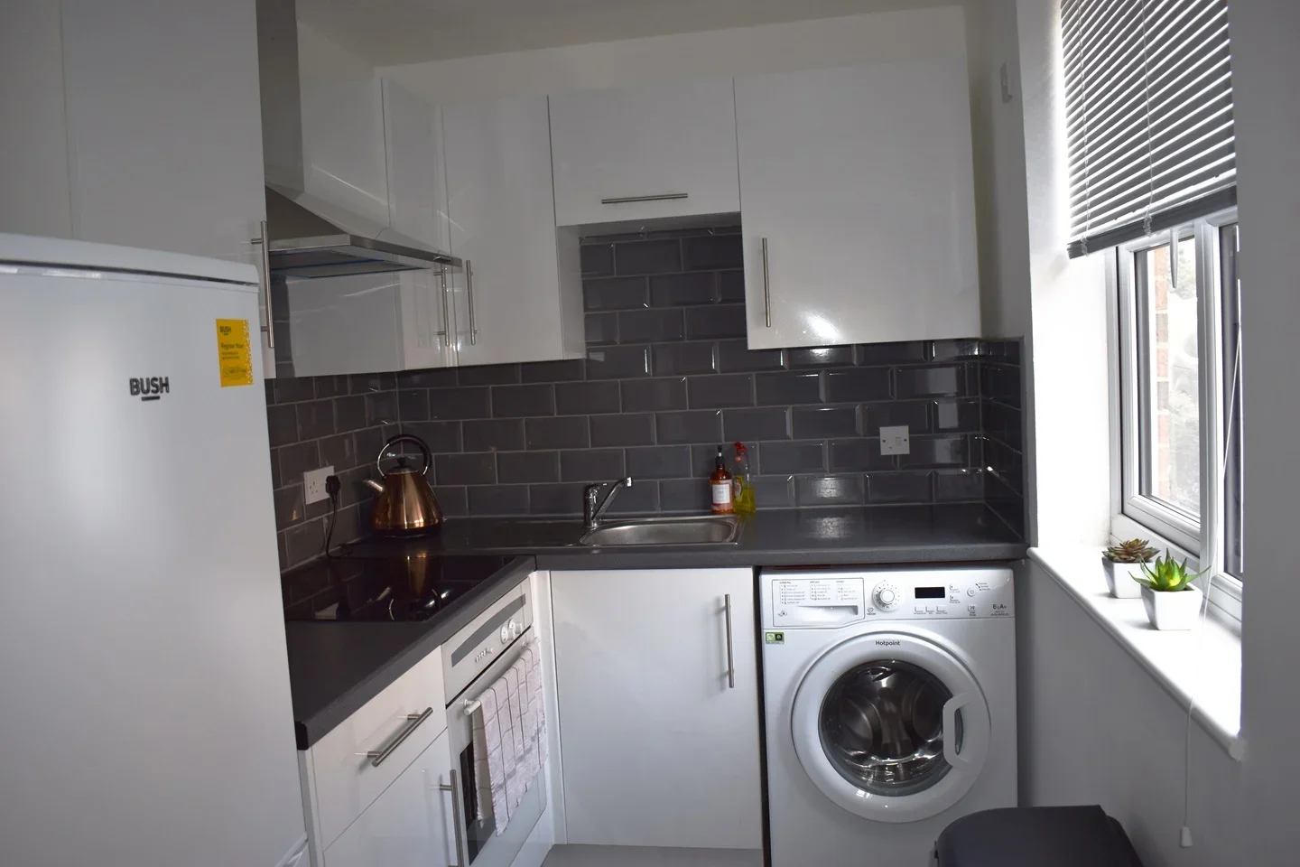 Flat Knowles Close in Greater London