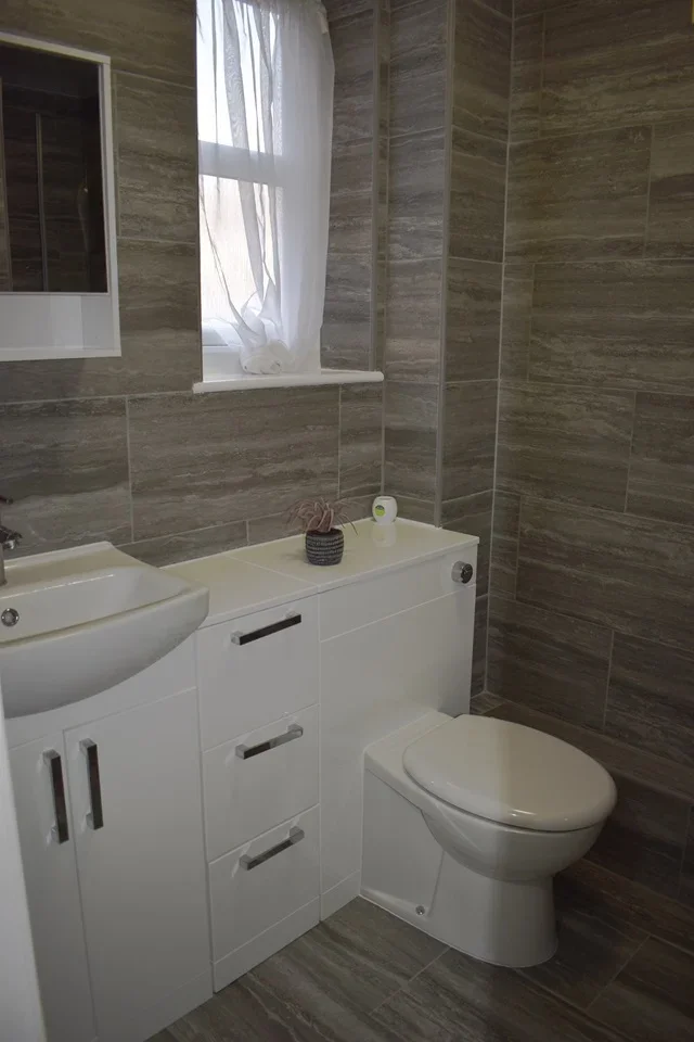 Flat Knowles Close in Greater London