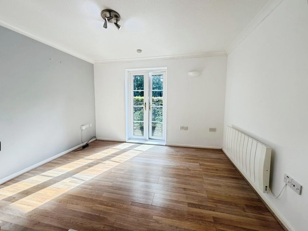 Flat Gander Drive in Basingstoke and Deane