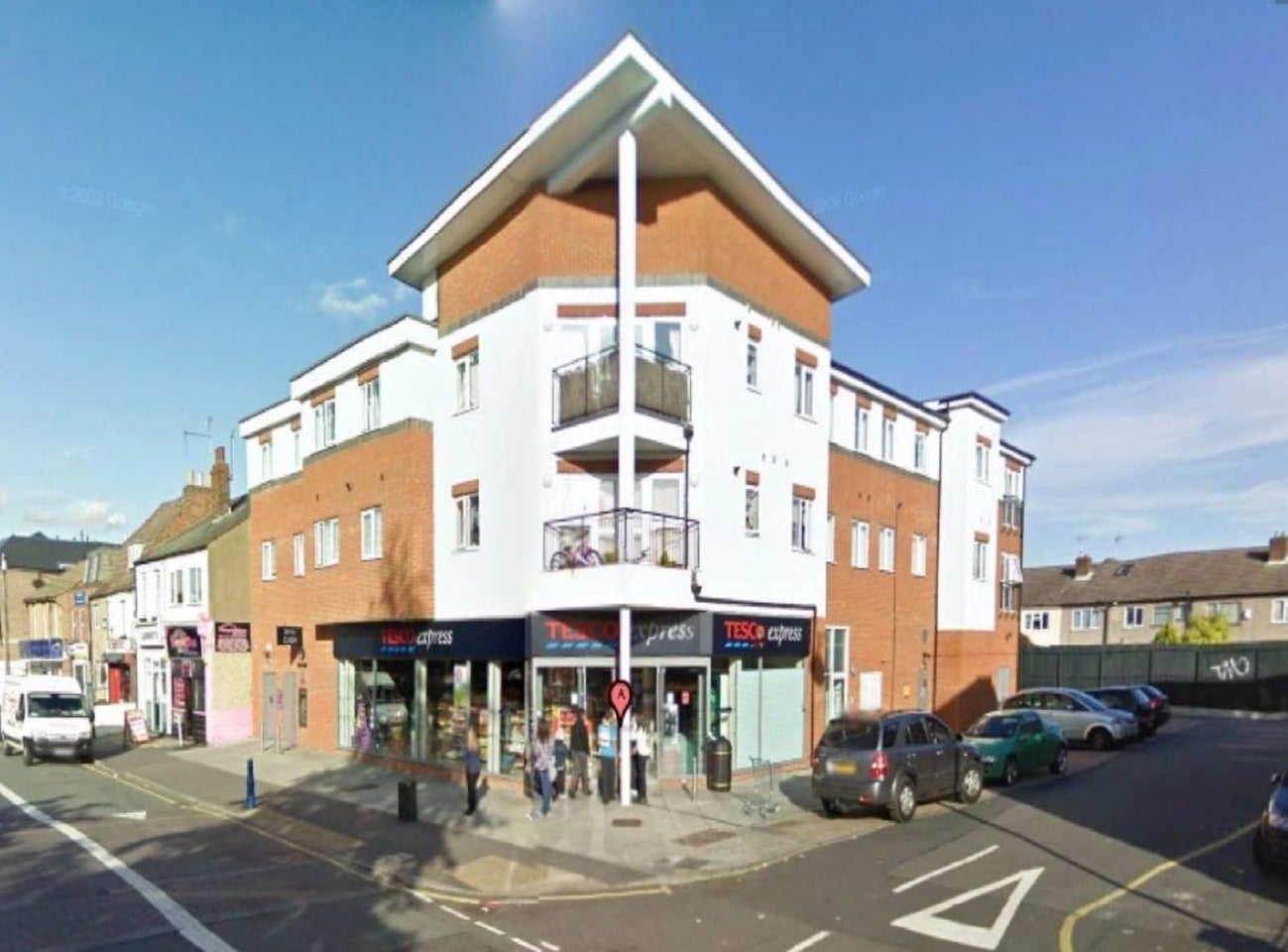 Flat High Street in Waltham Cross
