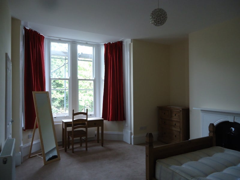Room Southwood Road in Liverpool