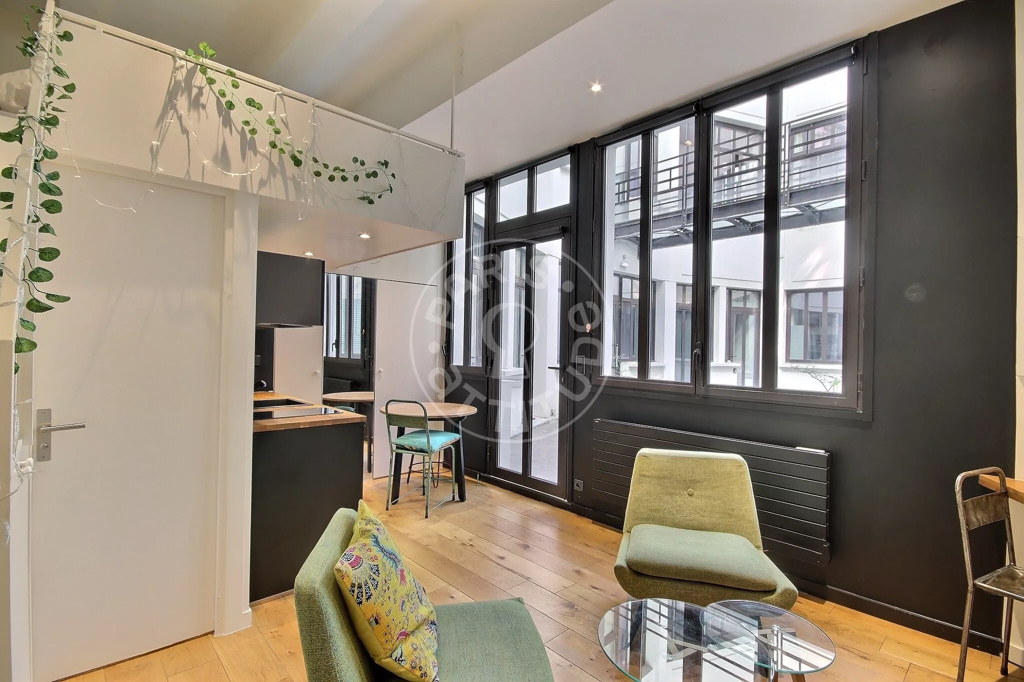 Appartement Rue Lucien Sampaix à Paris