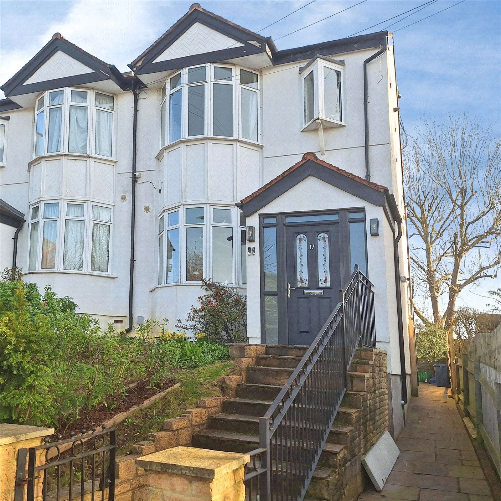 Flat Studland Road in Greater London