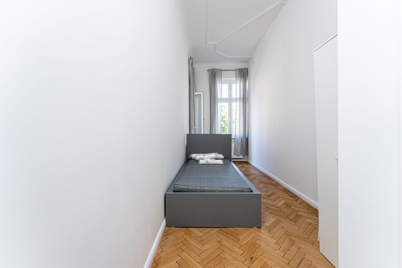 Zimmer Biebricher Straße in Berlin