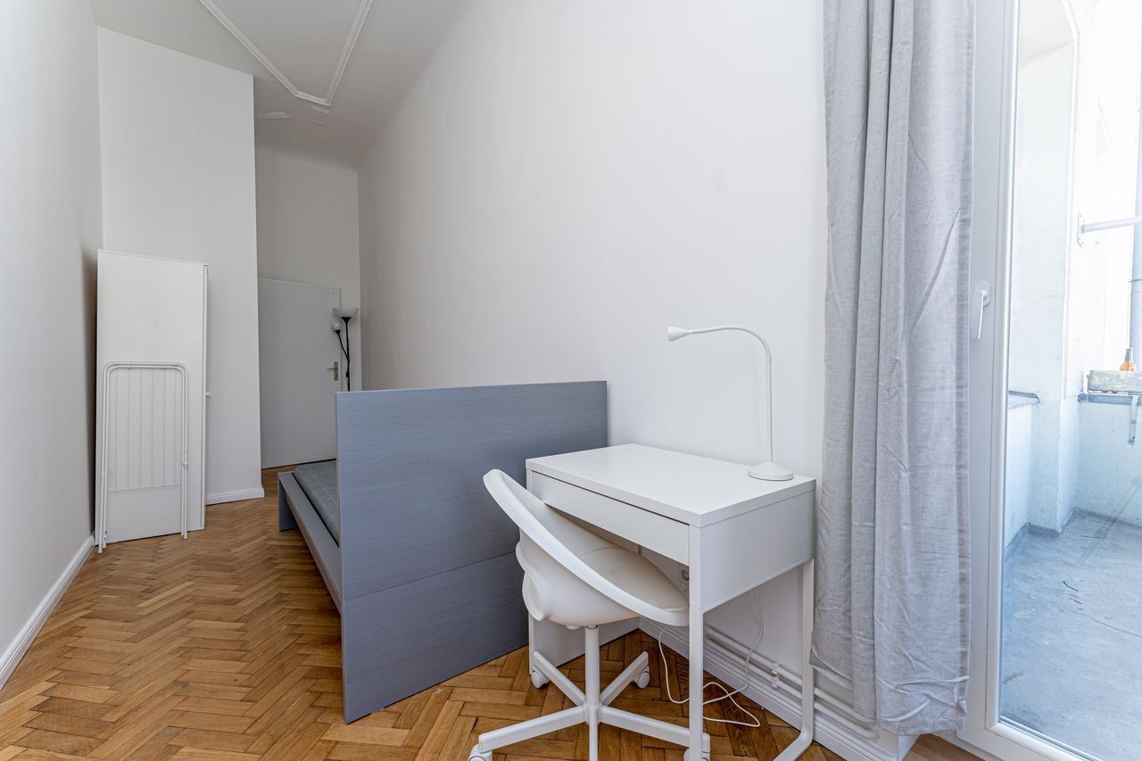 Zimmer Biebricher Straße in Berlin