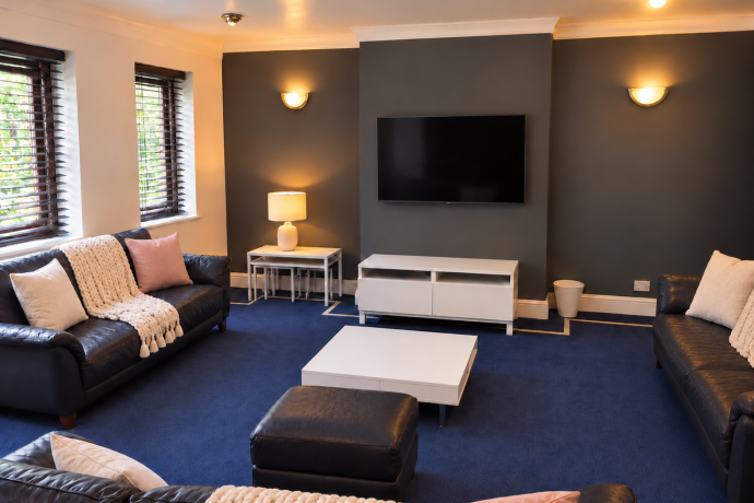Room Grove Lane in Leeds