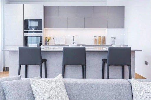Flat Hermitage Street in City of Westminster