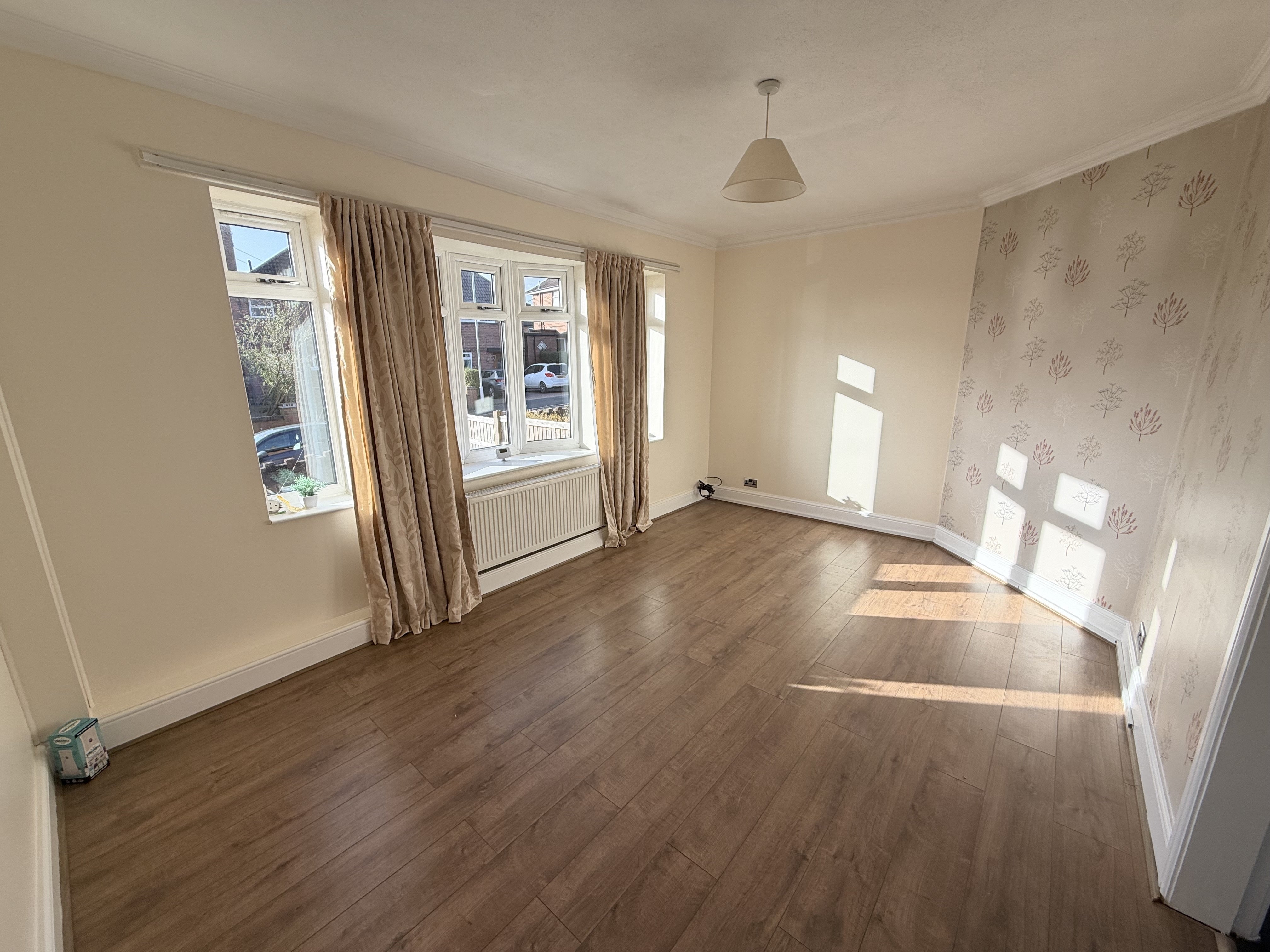 House Crown Bank Crescent in Kidsgrove