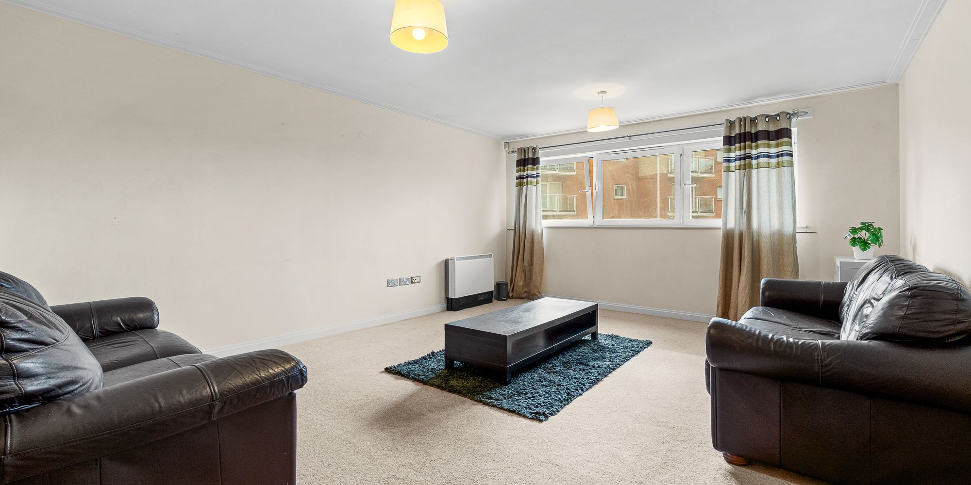 Flat Chandlery Way in Cardiff