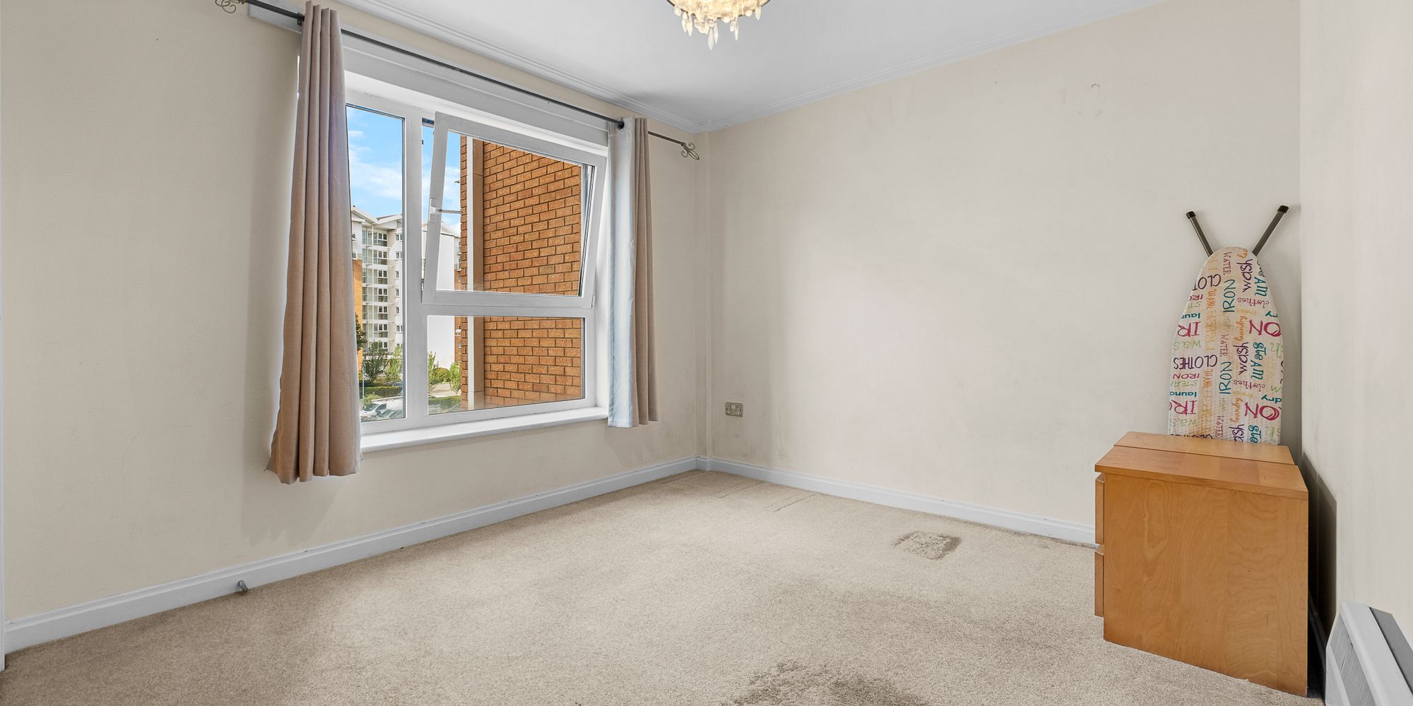 Flat Chandlery Way in Cardiff