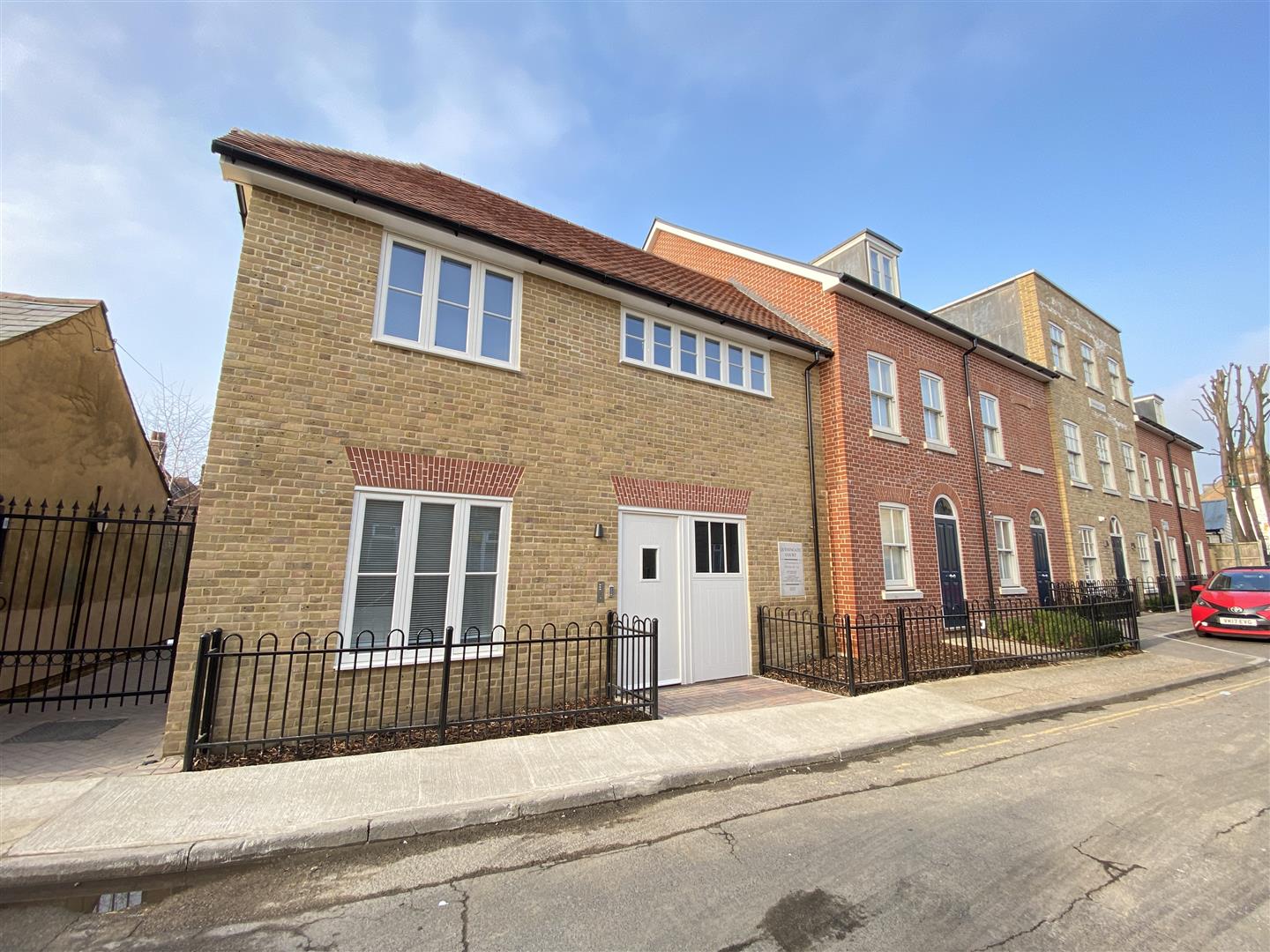 Flat Havelock Street in Canterbury