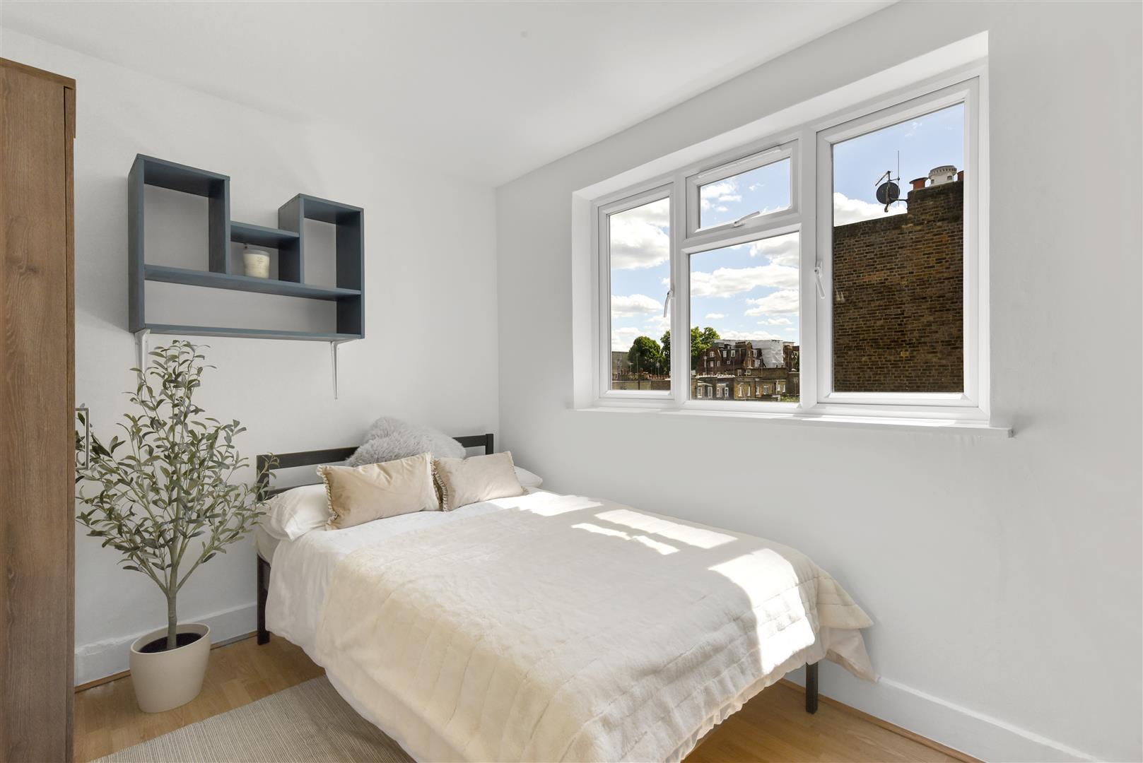 Flat St Petersburgh Place in City of Westminster