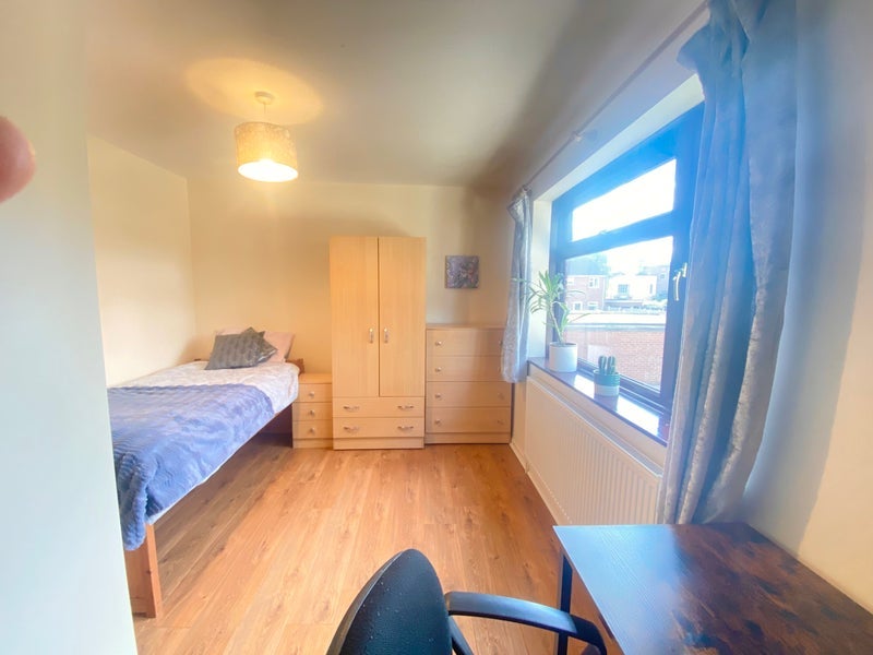 Room Read Avenue in Nottingham