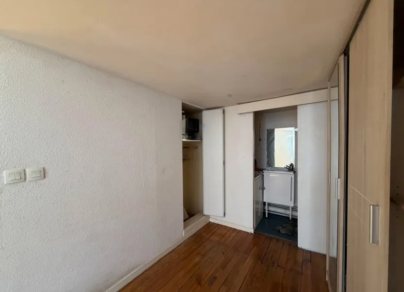 Flat Rue Matabiau in Toulouse