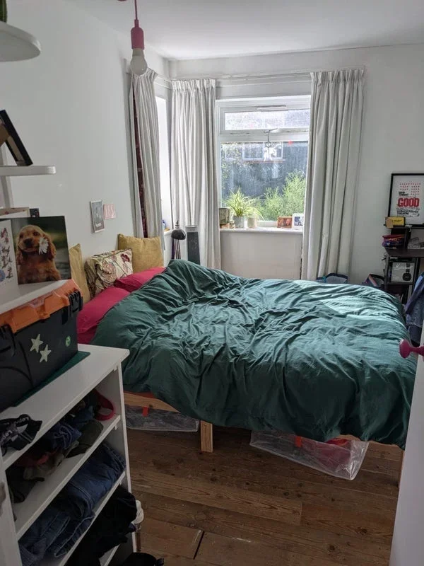 Room Westcroft Way in Greater London