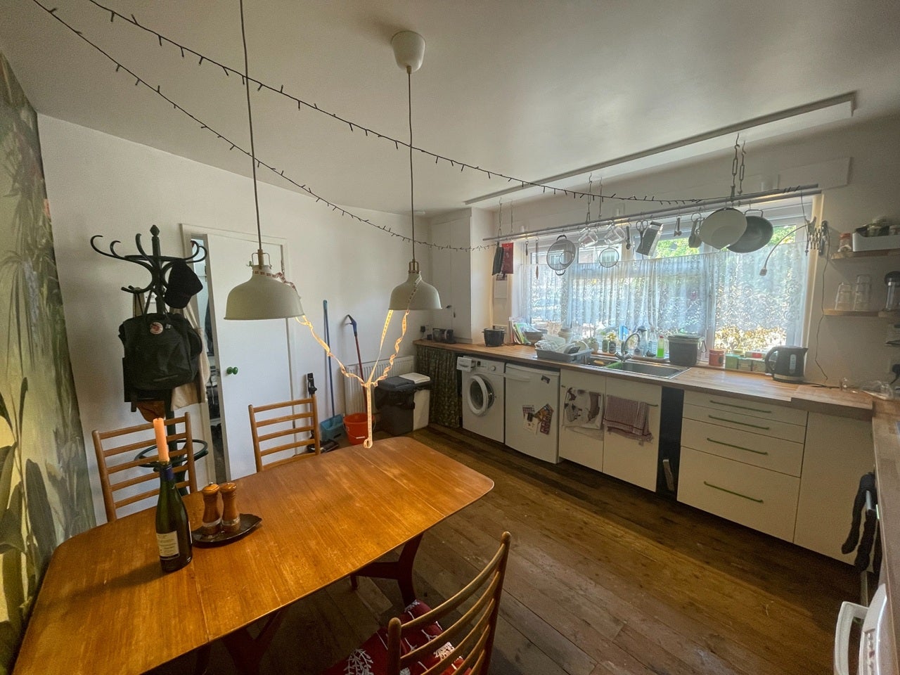 Room Westcroft Way in Greater London