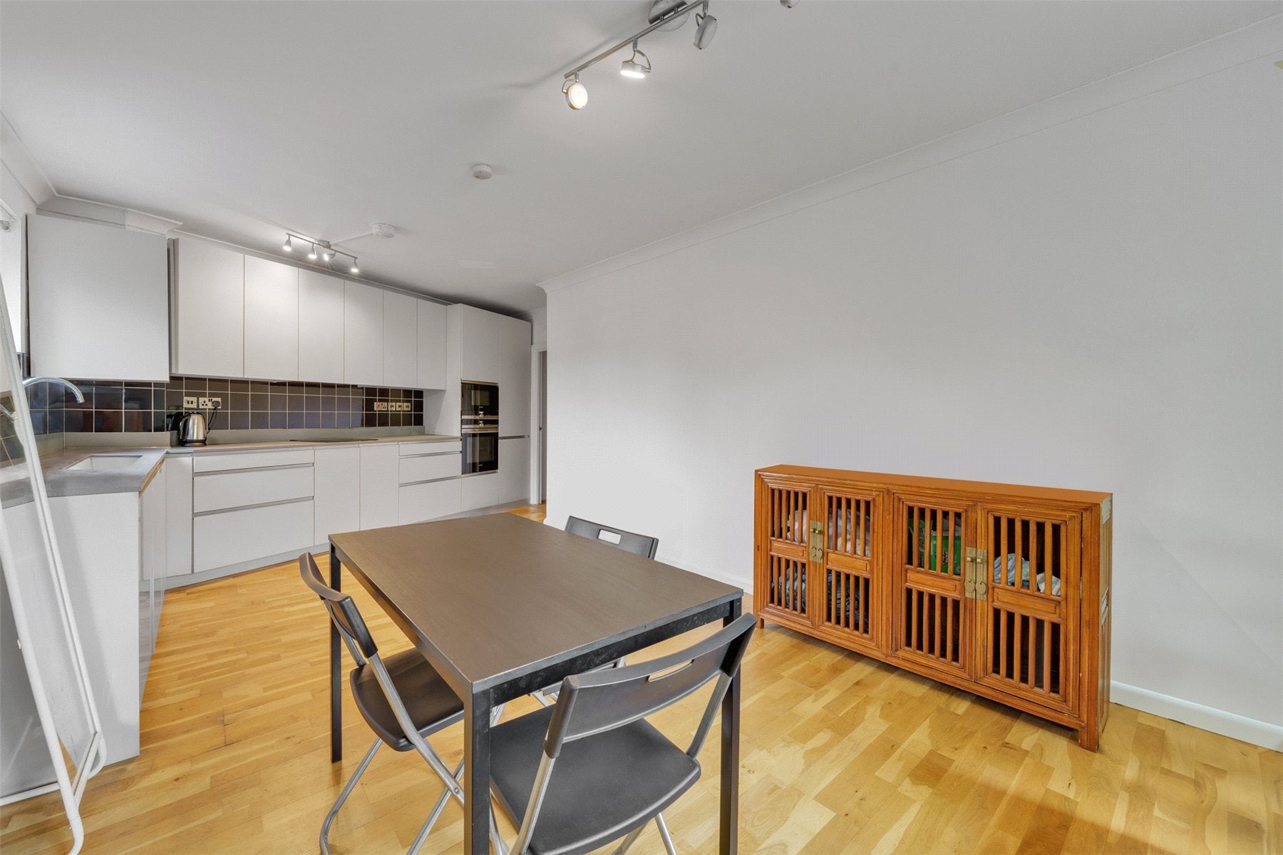 Flat Belsize Road in Greater London