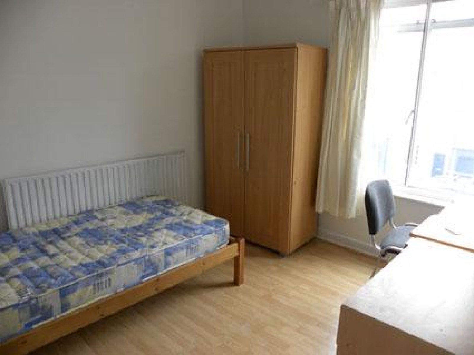 Flat Wincheap in Canterbury
