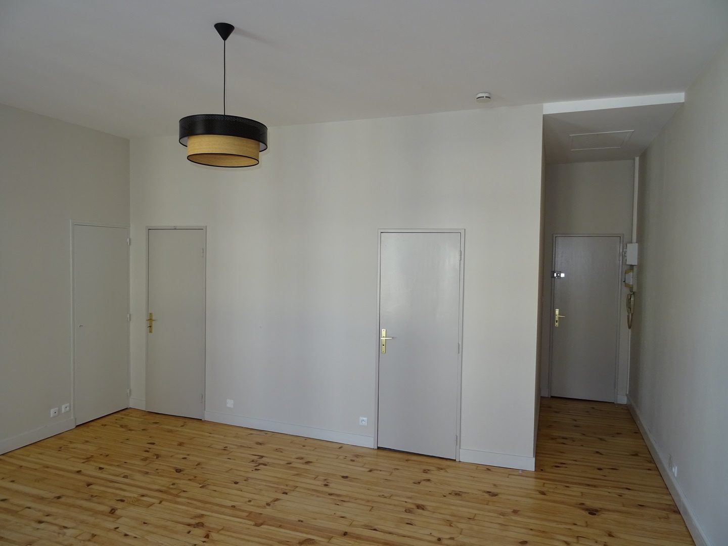 Appartement Place Gambetta à Bordeaux
