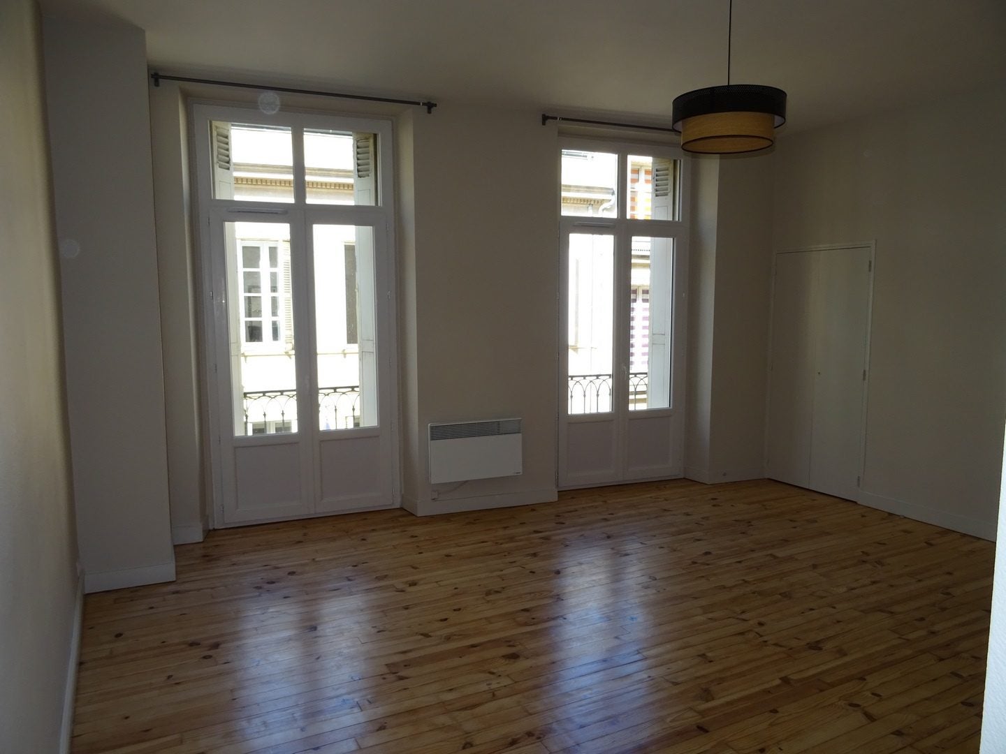 Appartement Place Gambetta à Bordeaux