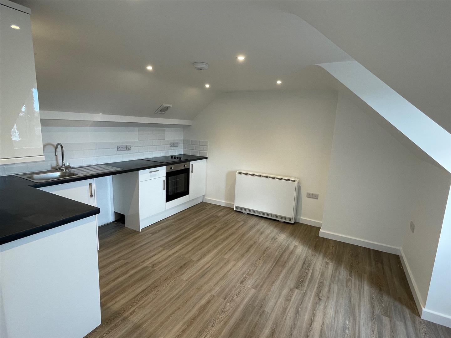 Flat Mansfield Road in Amber Valley