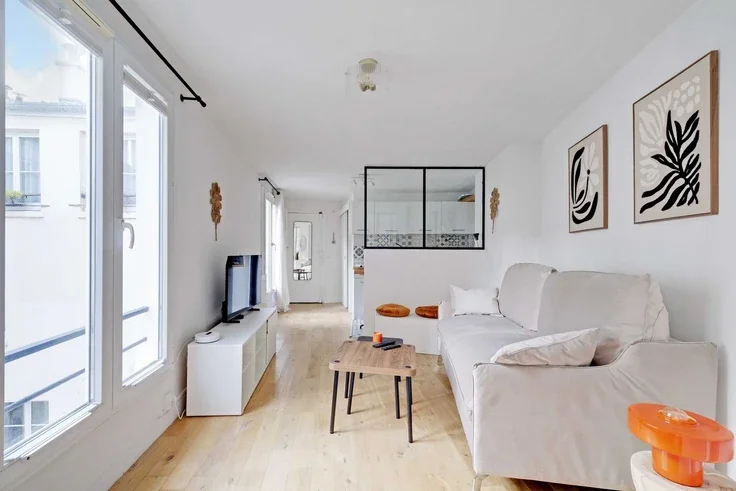 Appartement Rue des Écouffes à Paris