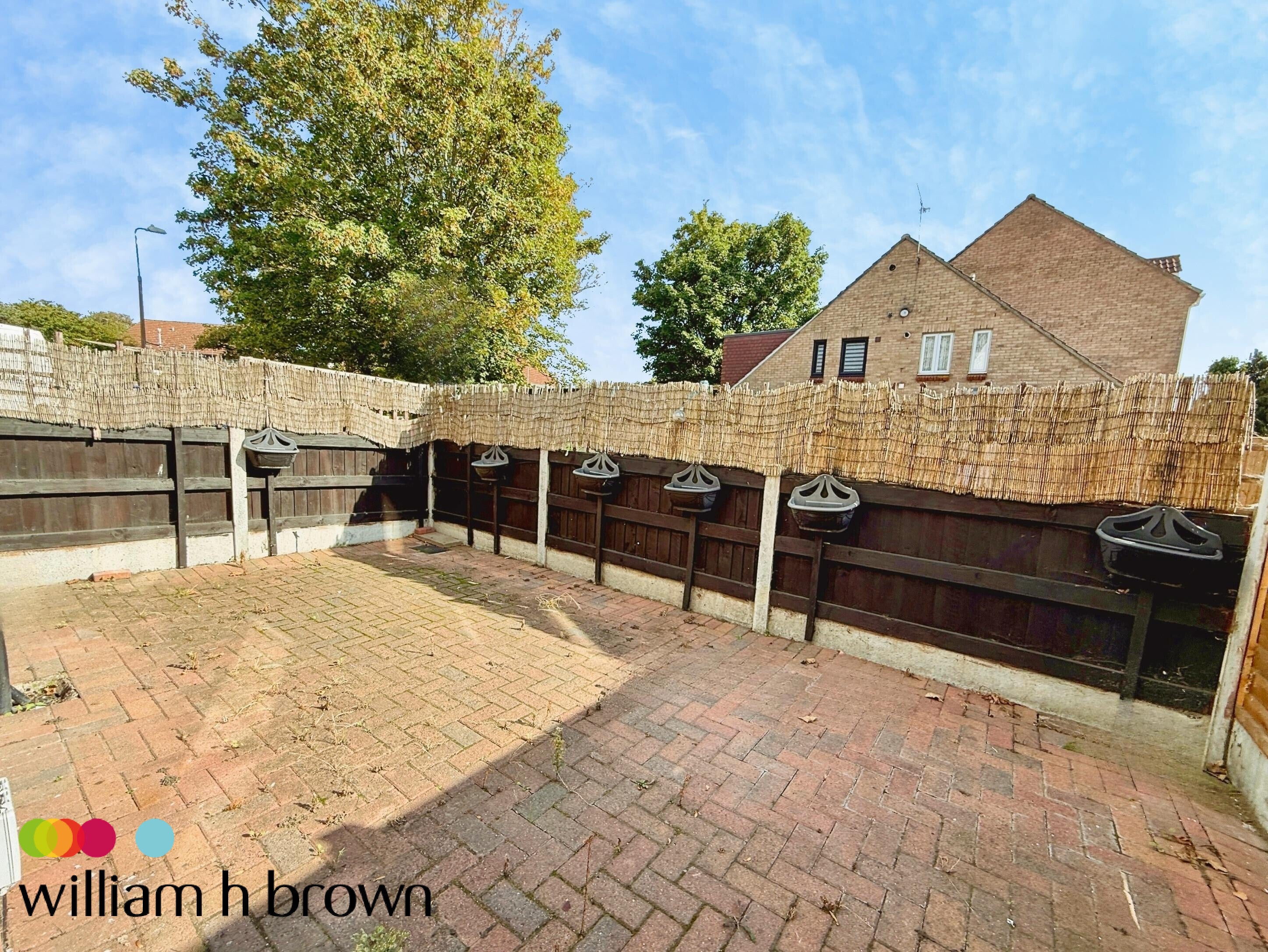 House Chapel Close in Grays