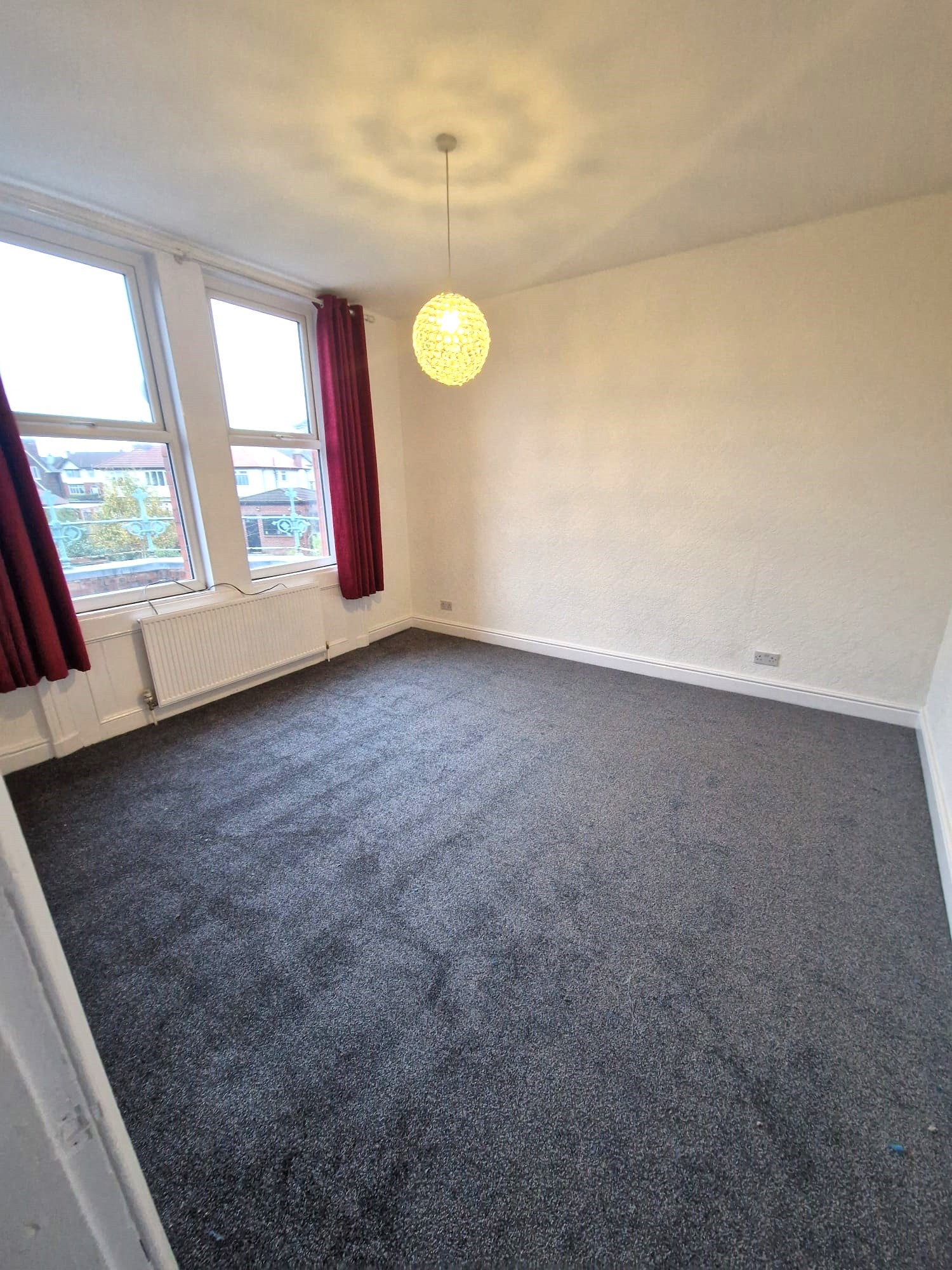 Flat Tollemache Road in Birkenhead