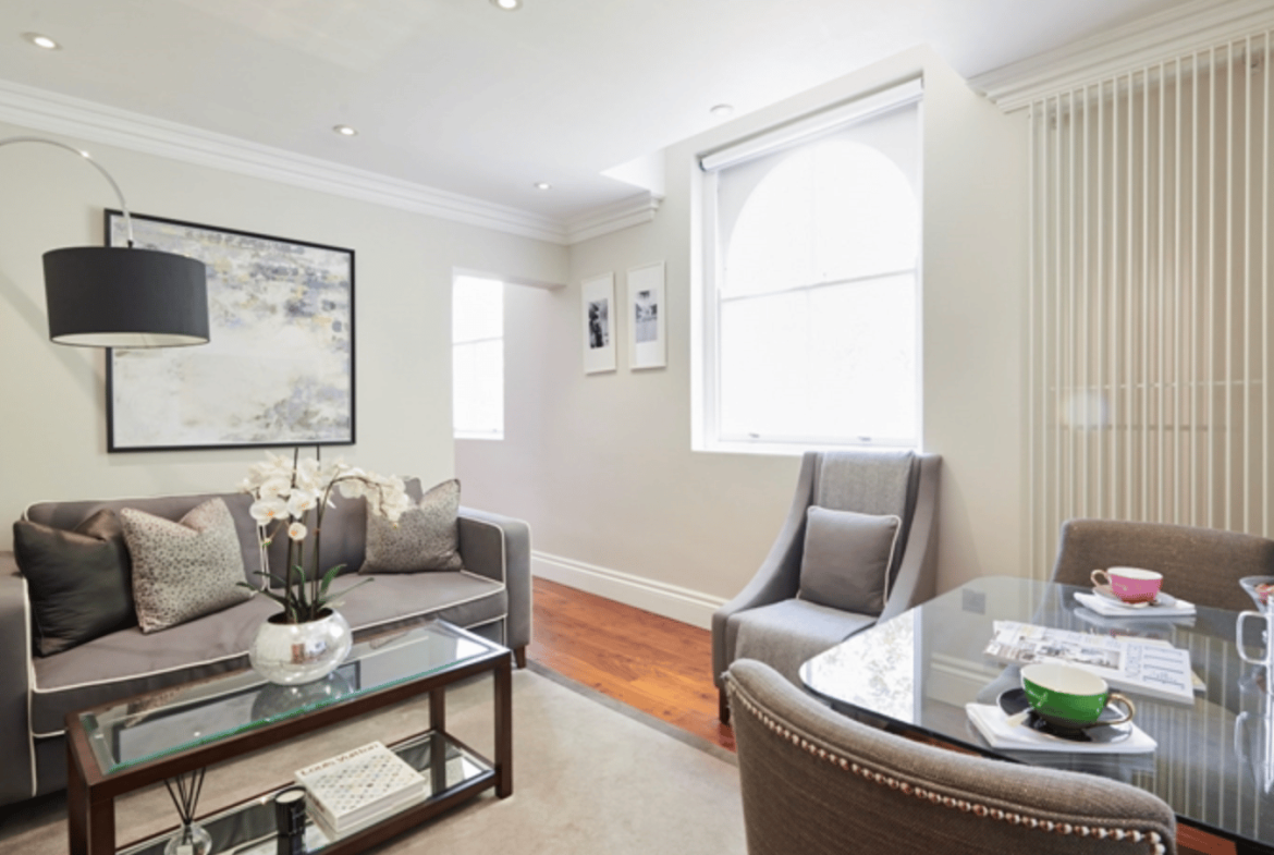 Flat Kensington Gardens Square in City of Westminster