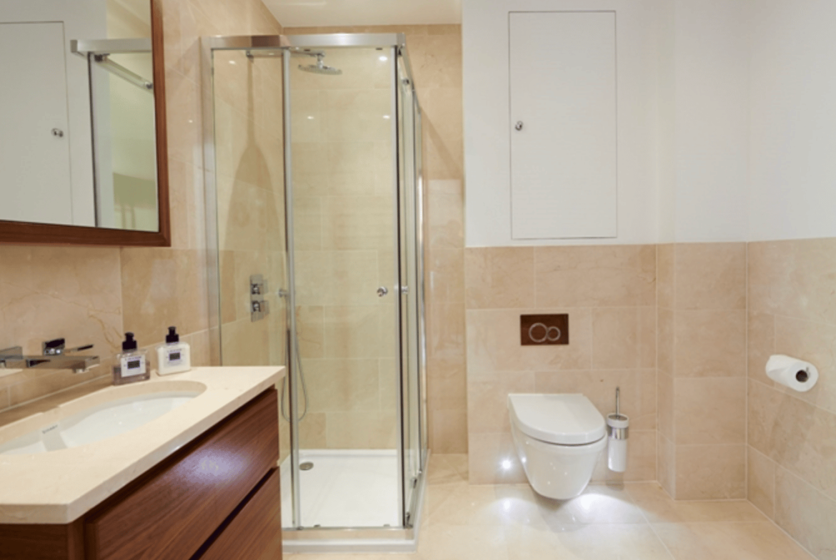 Flat Kensington Gardens Square in City of Westminster