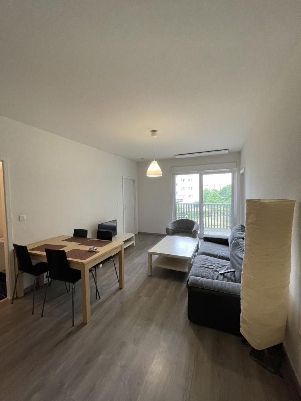 Chambre Rue de Calais à Strasbourg