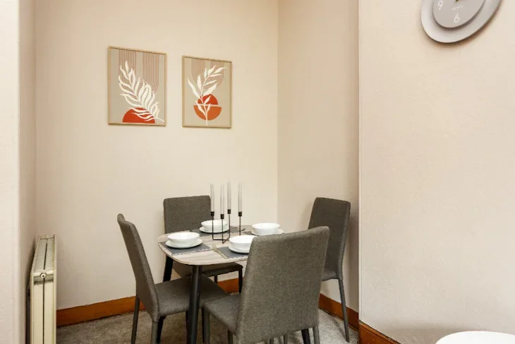 Flat Bruntsfield Place in City of Edinburgh