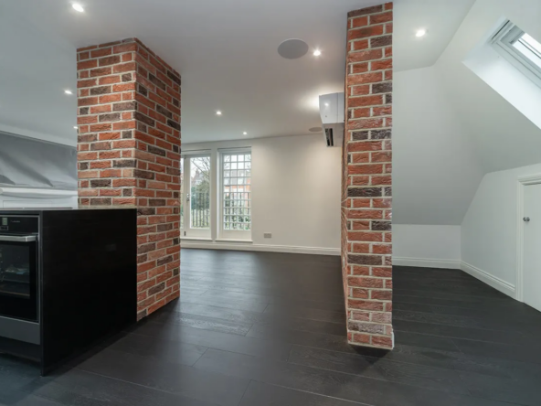 Flat Wedderburn Road in Greater London