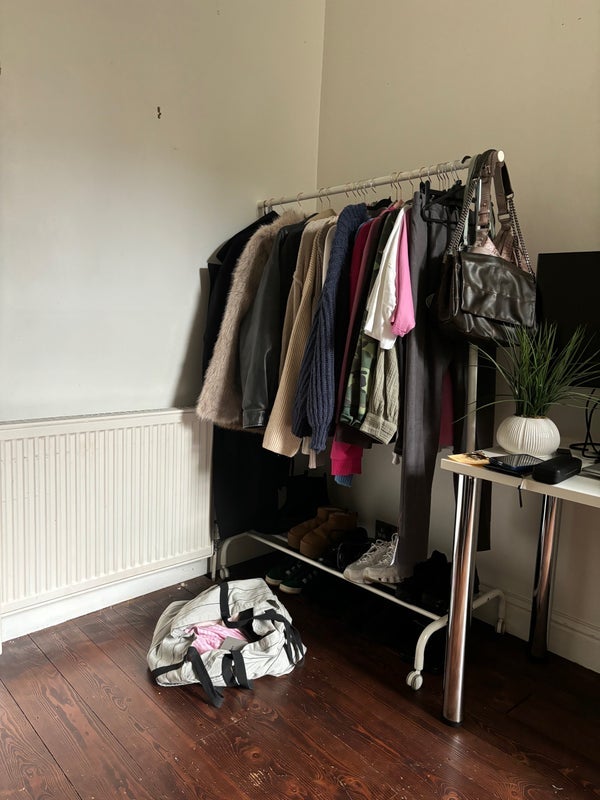 Flat Fernhead Road in City of Westminster
