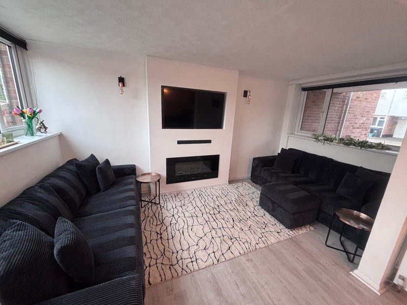 Room Lambourn Crescent in Royal Leamington Spa