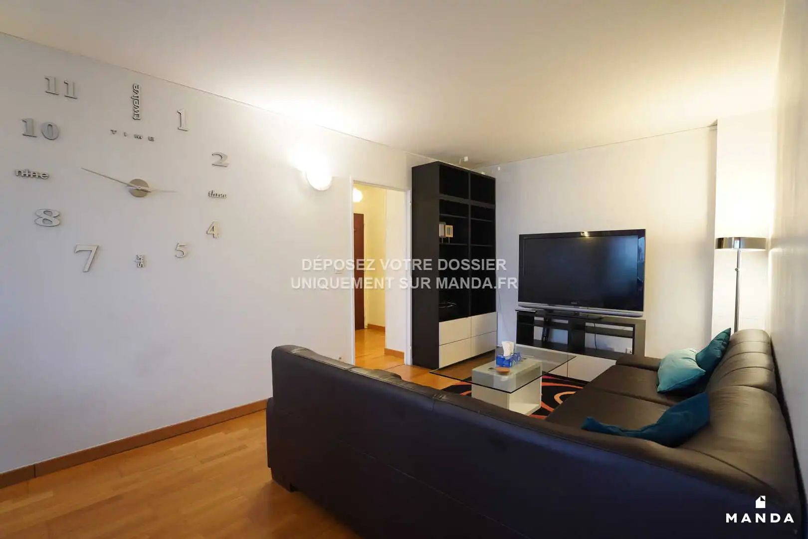 Flat Avenue Gambetta in Courbevoie