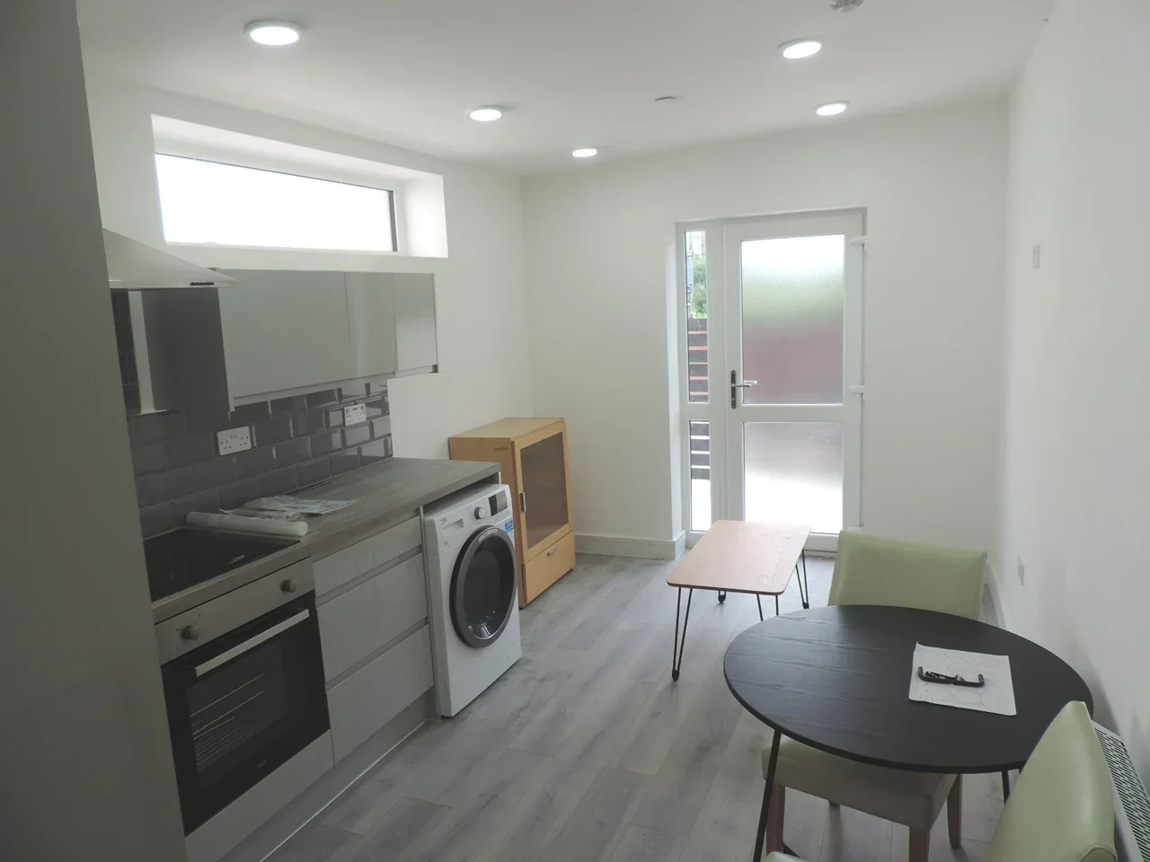 Flat Whitchurch Road in Cardiff