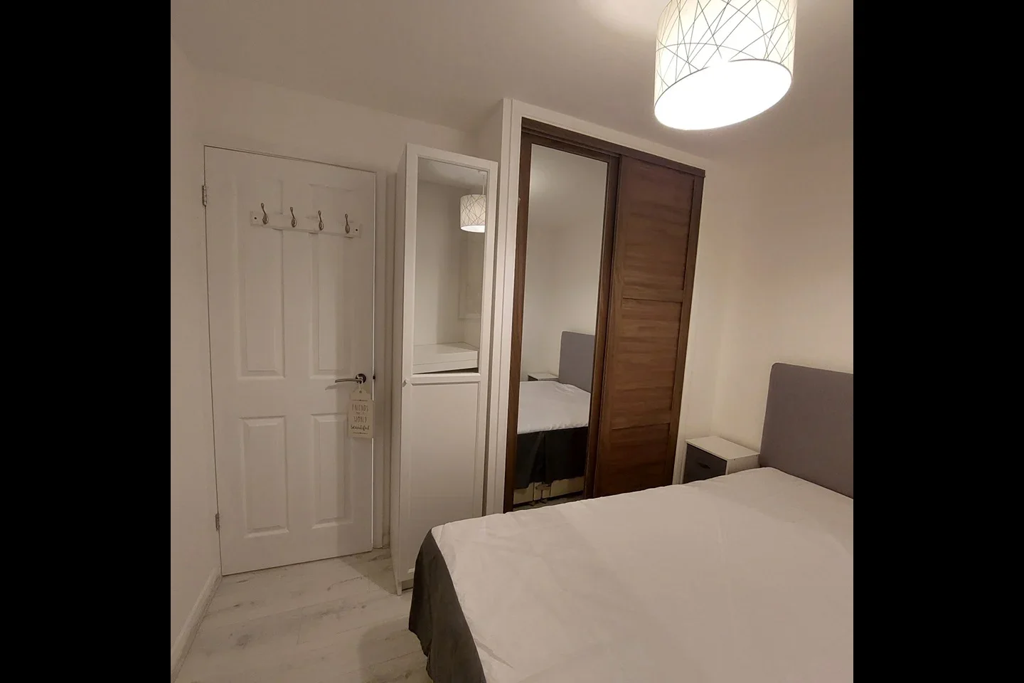 Flat Bestwood Street in Greater London