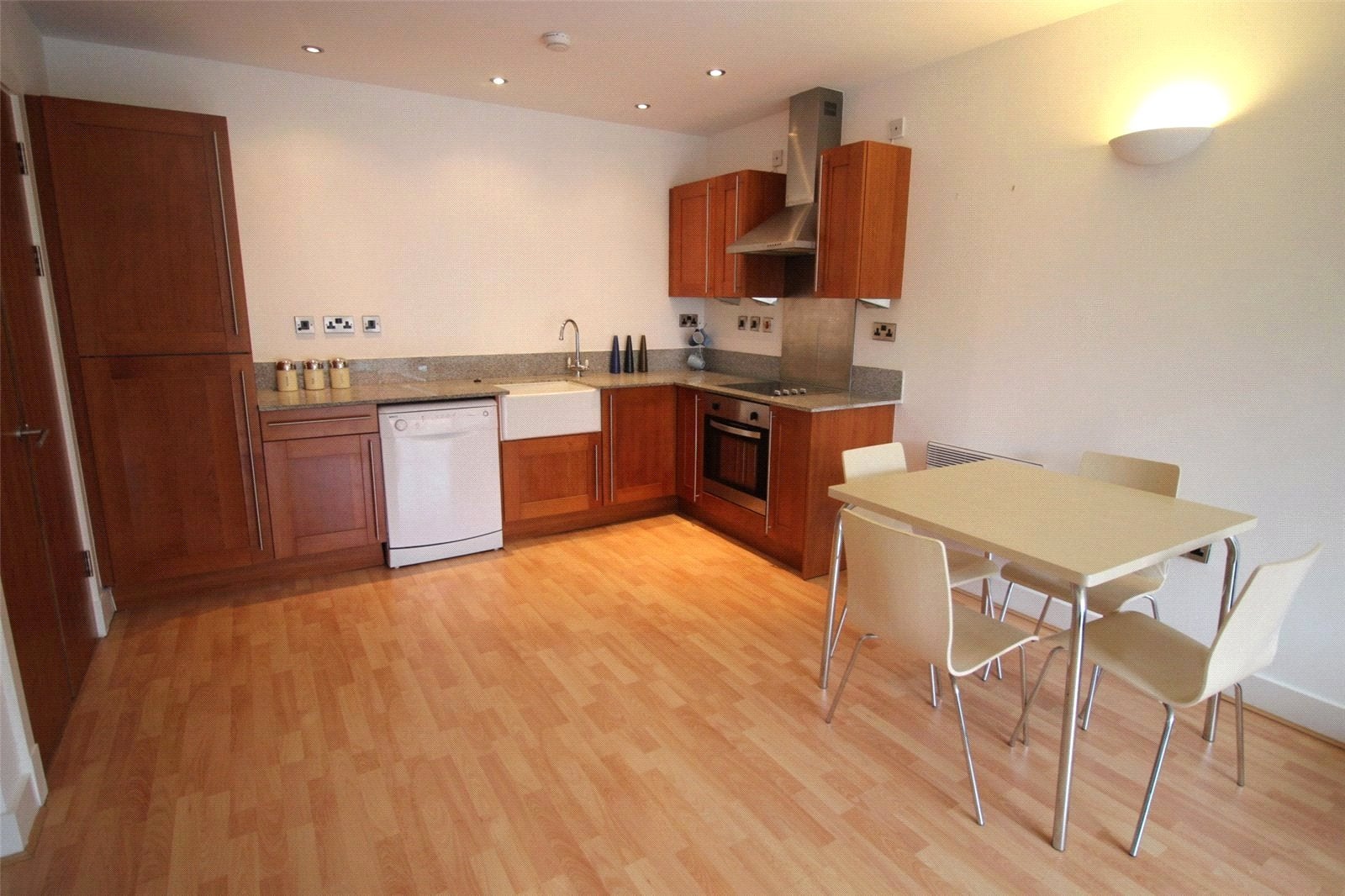 Flat Isaac Way in Manchester