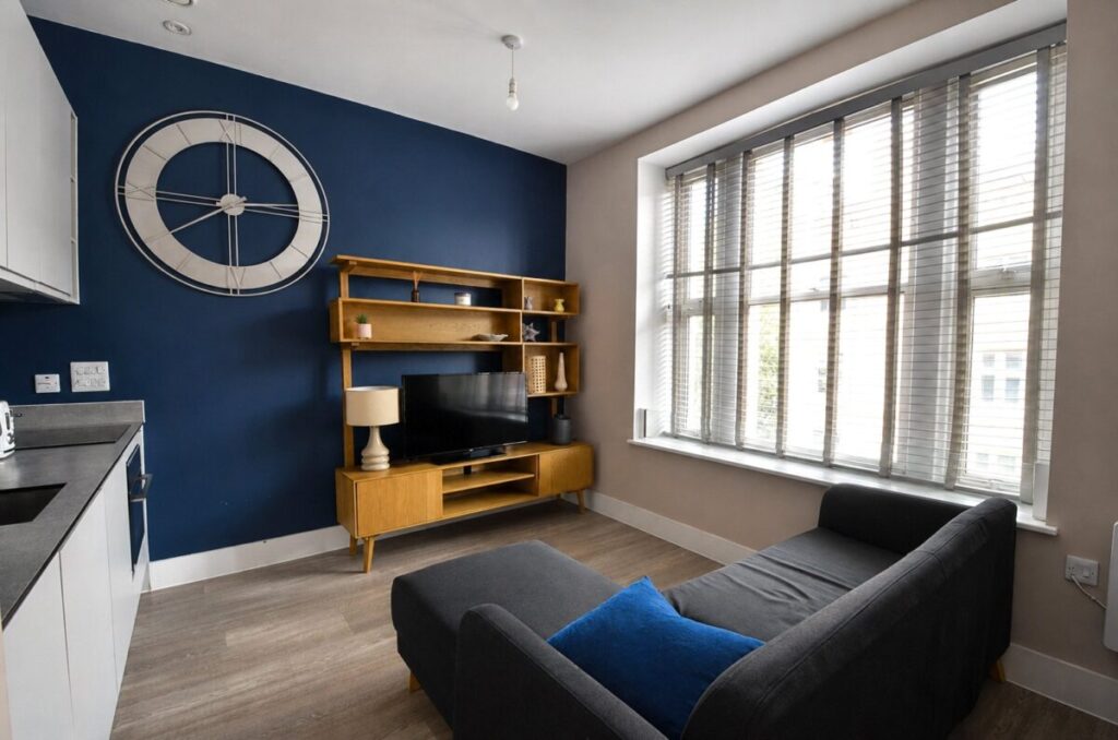 Flat Baldwin Street in Bristol