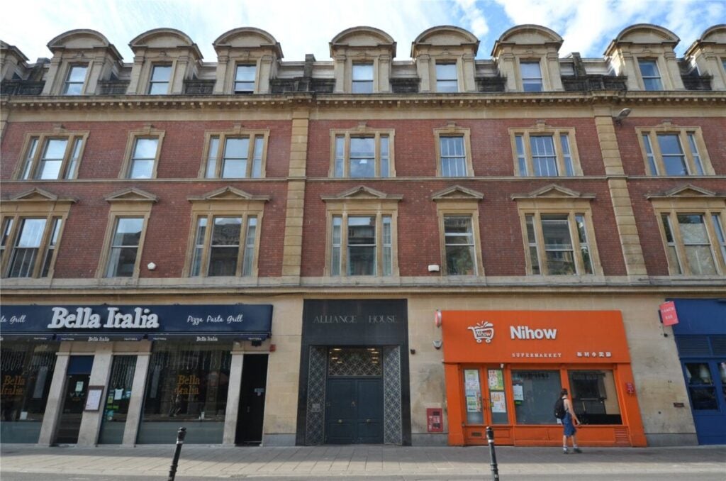 Flat Baldwin Street in Bristol
