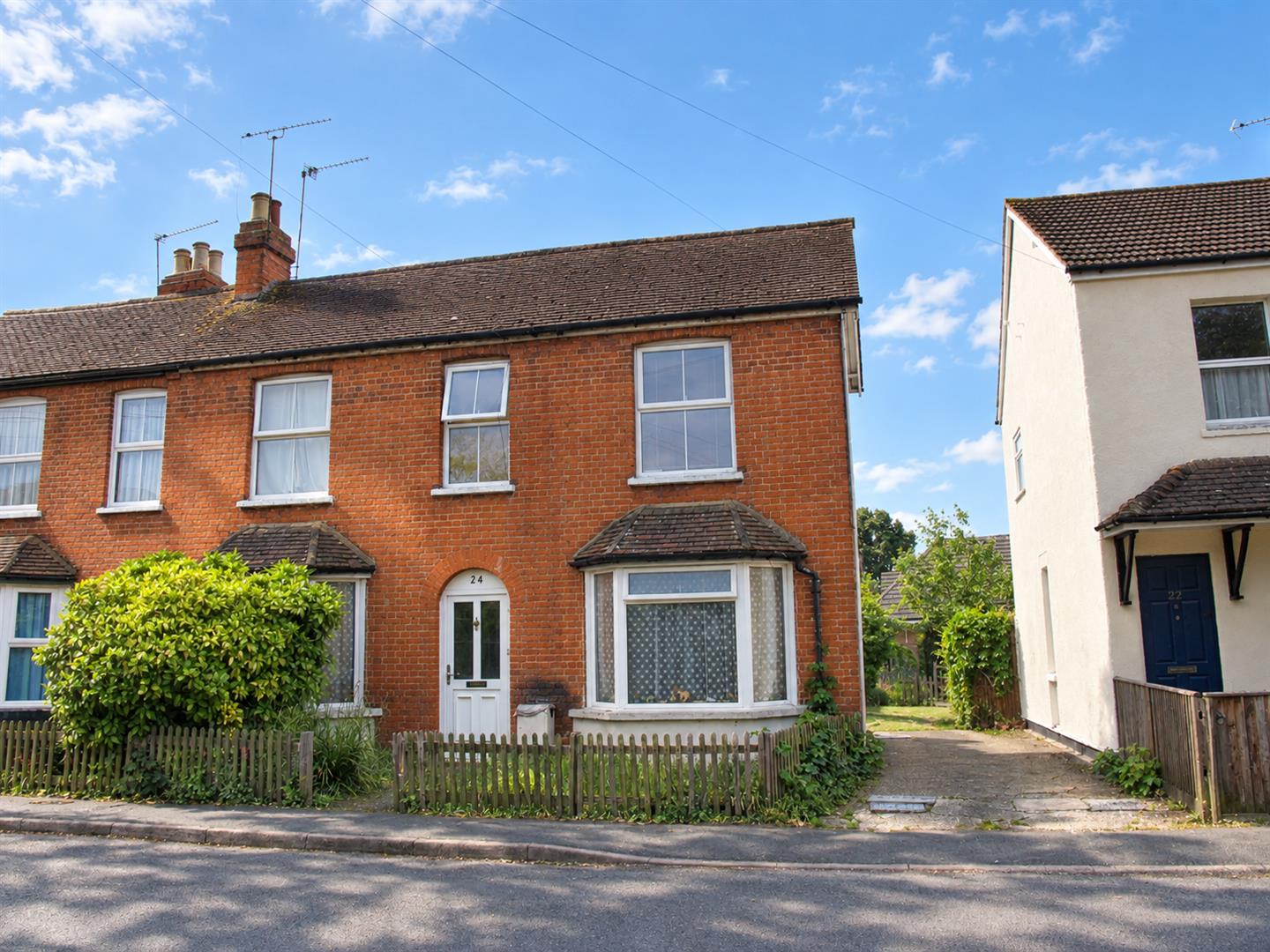 Flat Watchetts Road in Surrey Heath