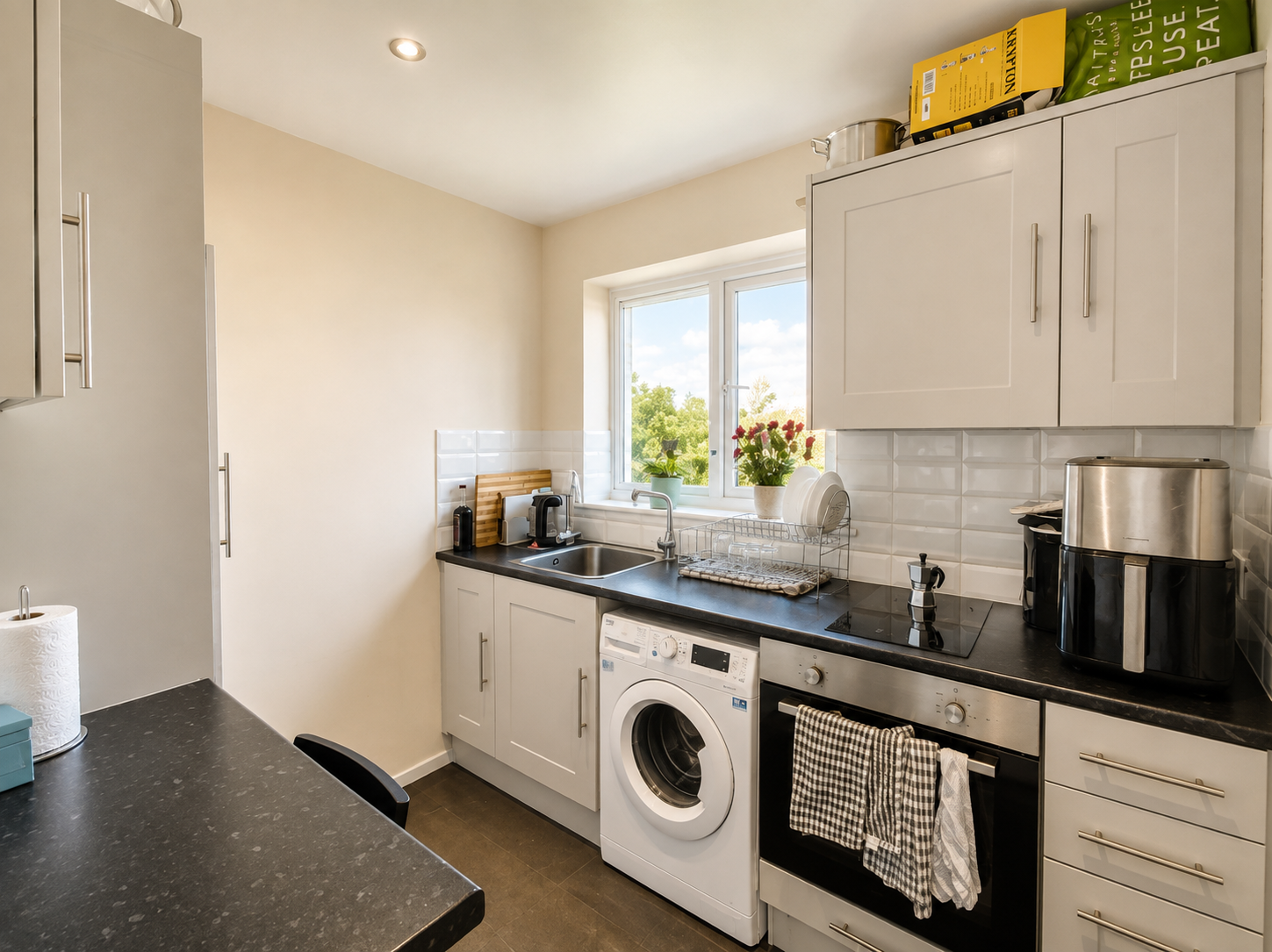Room Templemead Close in Greater London
