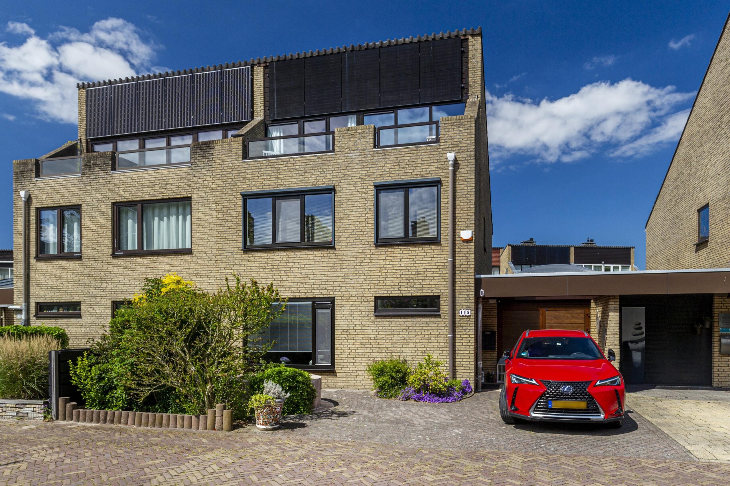 Huis Ds van den Boschlaan 118 in Rijswijk