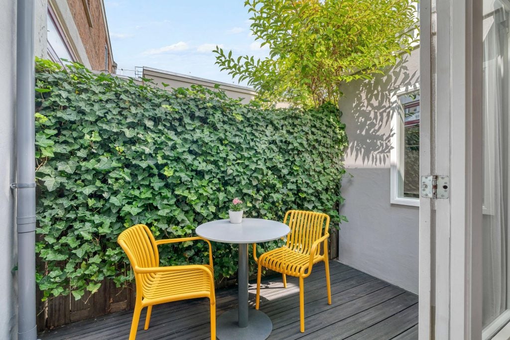 Tussenwoning te koop: Dirklangendwarsstraat 12, Delft