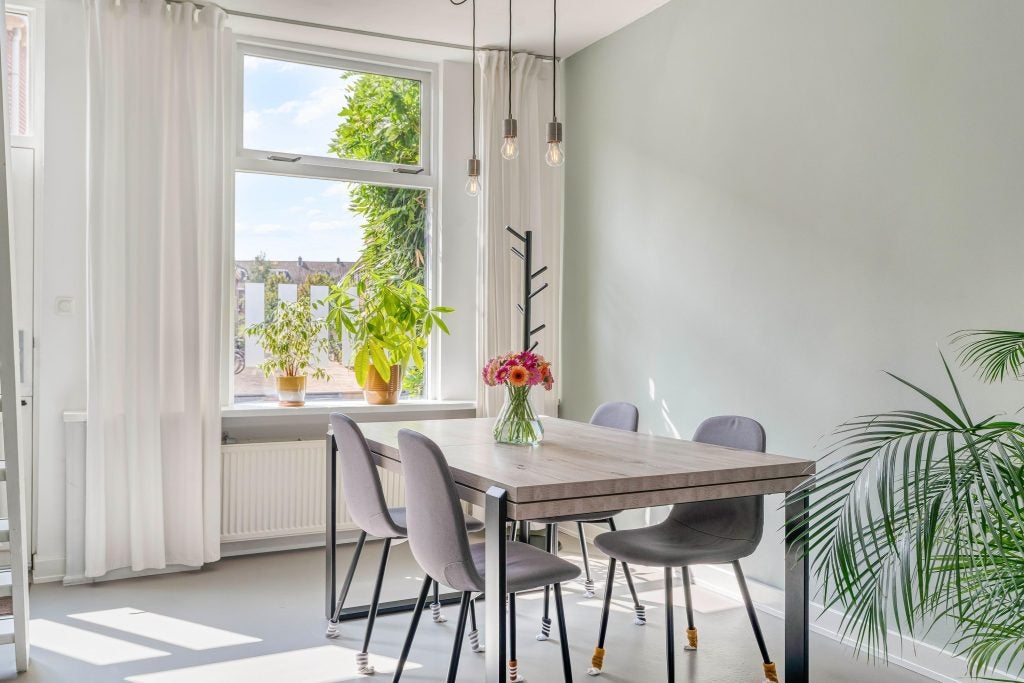 Tussenwoning te koop: Dirklangendwarsstraat 12, Delft