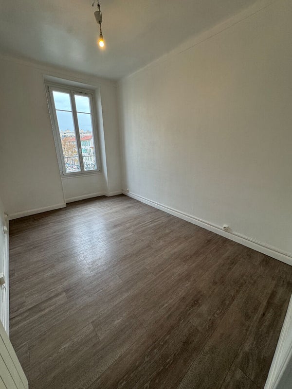 Flat Avenue Giacobi in Nice