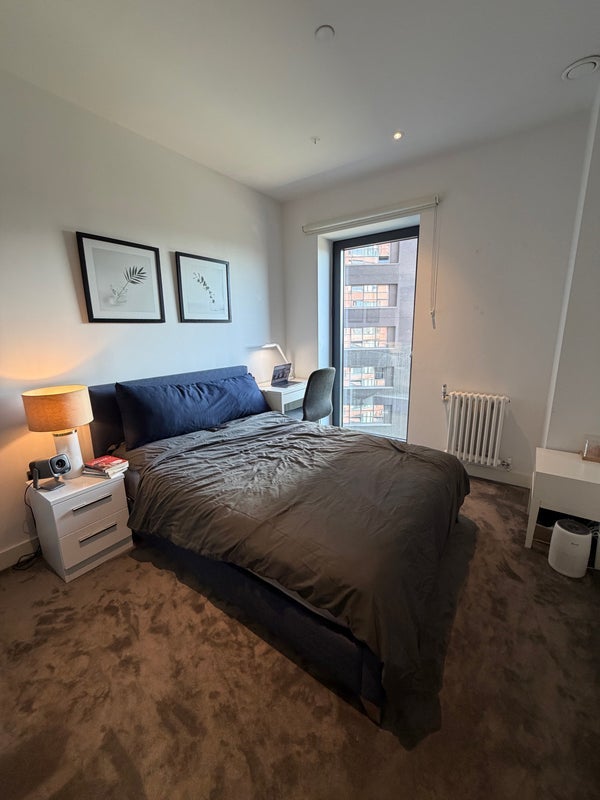 Flat Lyell Street in Greater London